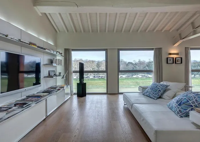 Loft On The River Florence