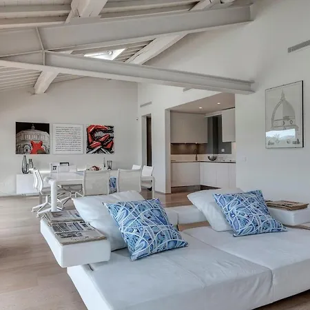 아파트 Loft On The River 피렌체